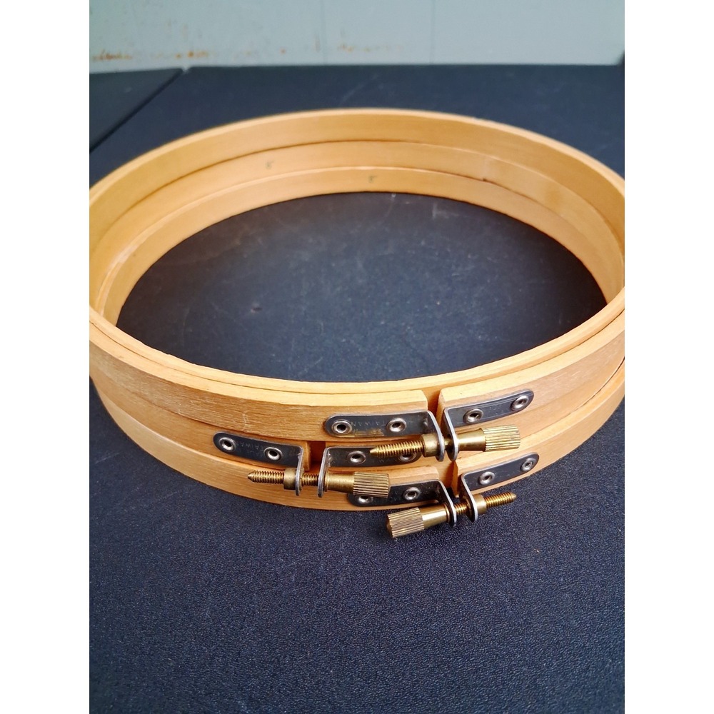 Vintage 8 Inch Round Wood Embroidery Hoop Screw Tension Taiwan Lot of 3 Wooden